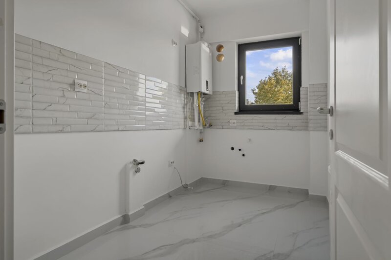 MUTARE IMEDIATA -2 Camere | 66.5 mp | Bloc Nou | Metrou langa bloc | Militari